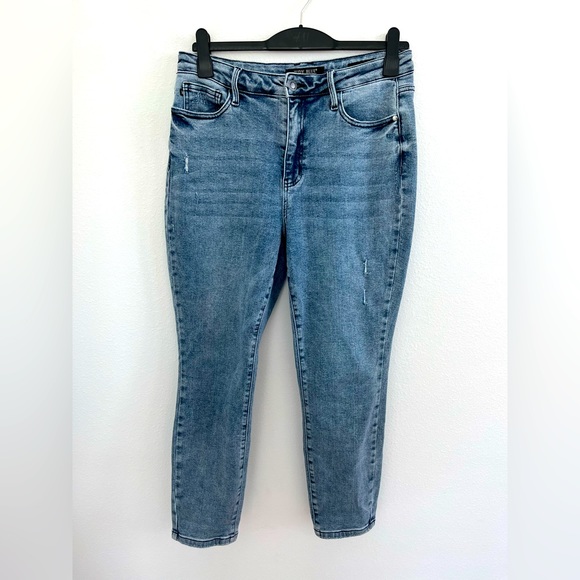 Judy Blue Denim - Judy Blue Slim Fit Jeans 11/30 Medium Wash High Rise